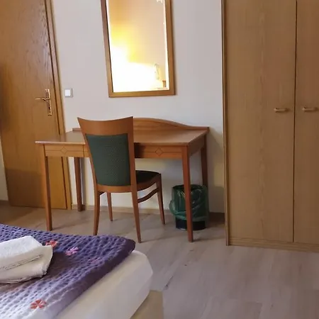 Zur Alten Backerei Penzion Golßen